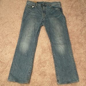 Gap Standard Fit Jeans